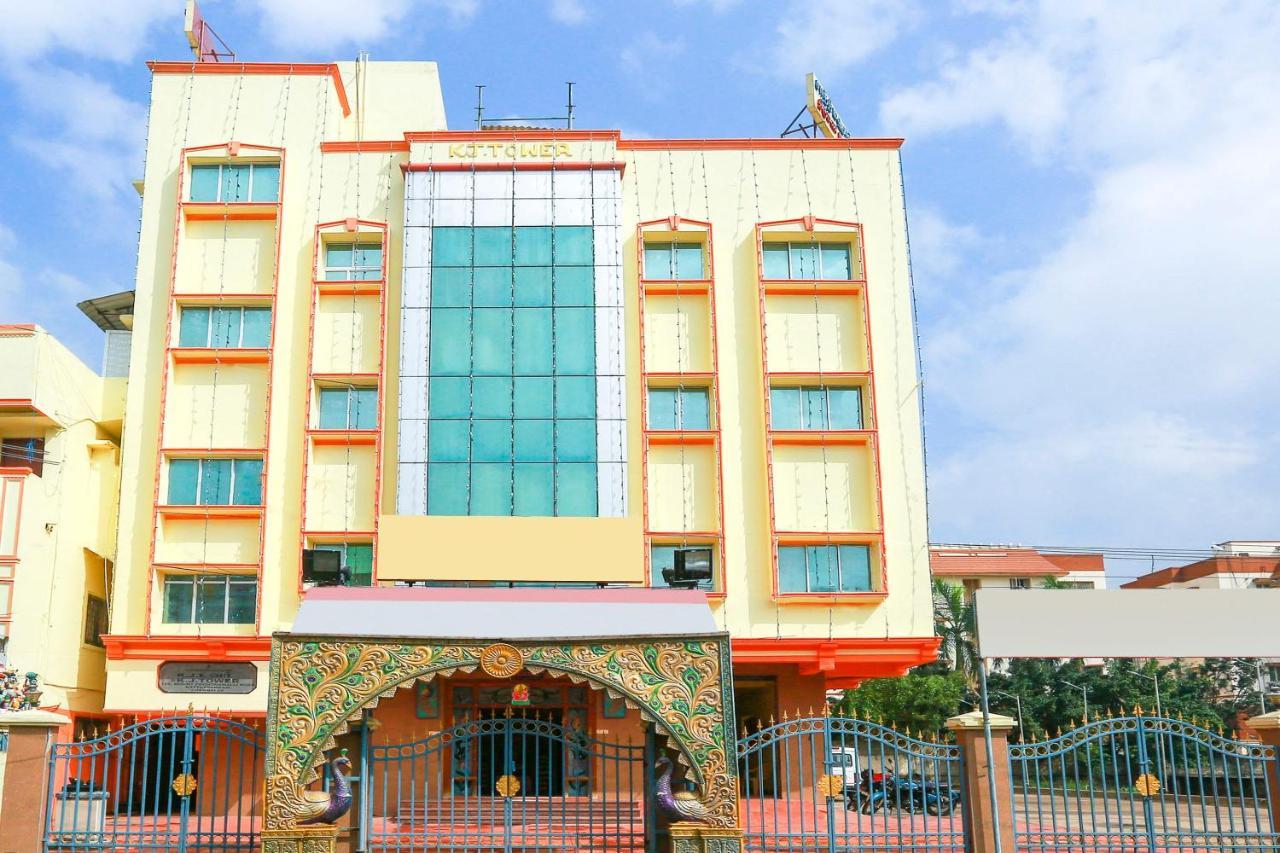 Oyo 68796 Shanthi Mahal Chennai Exterior photo